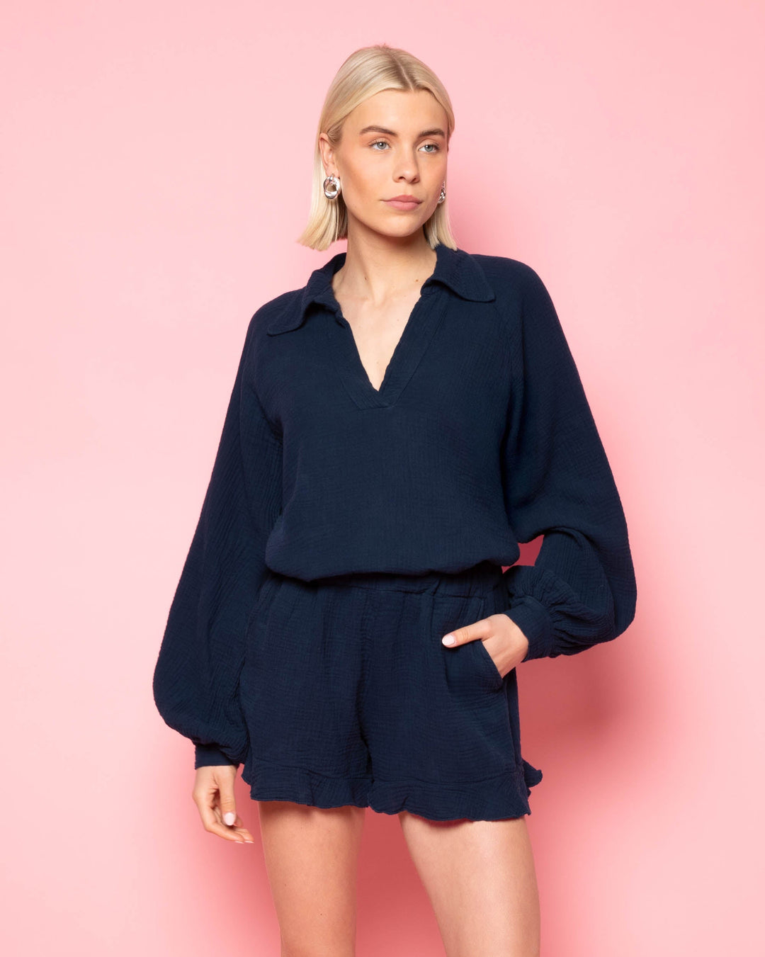 BLOUSE EN MOUSSELINE BLEU MARINE