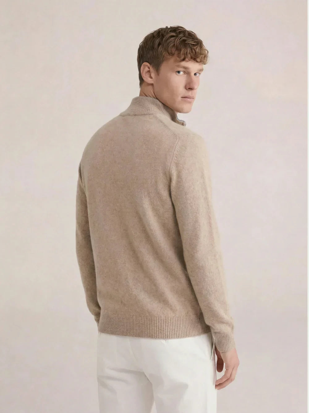 PULL EN MAILLE ZIPPÉ