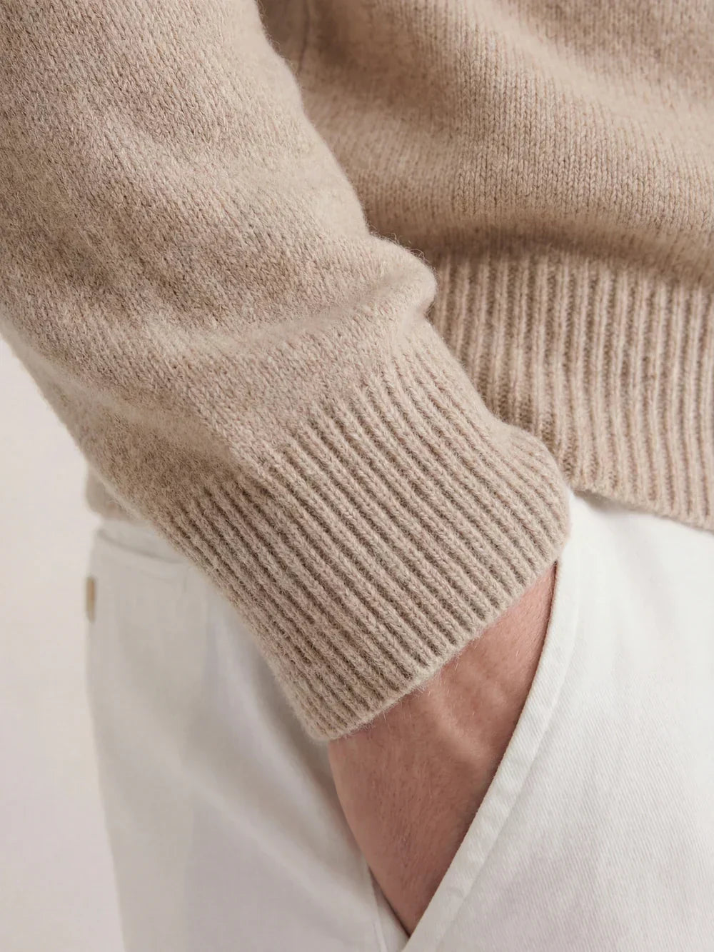 PULL EN MAILLE ZIPPÉ