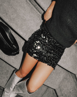 JUPE À PAILLETTES NOIRES
