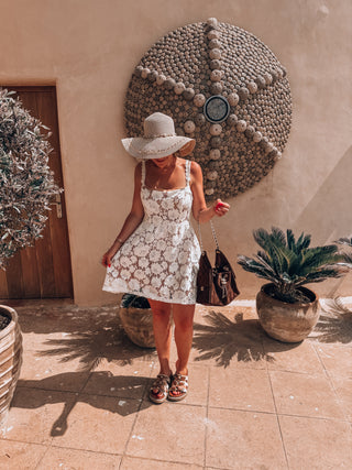 Robe en dentelle Cill Blanche
