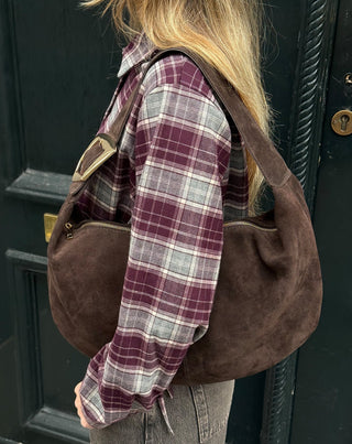 SAC À ÉPAULE EN SUEDE AVEC BOUCLE BRUN