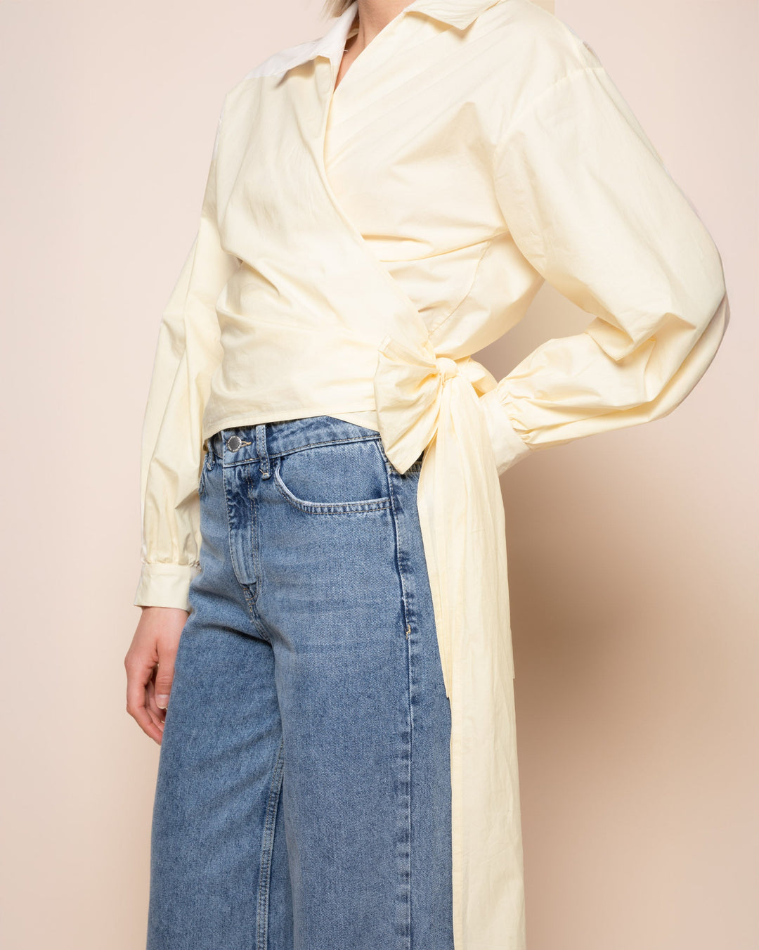 BLOUSE NOEUD EN POPLINE JAUNE BEURRE