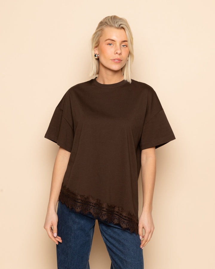 T-SHIRT OVERSIZE EN DENTELLE BRUN