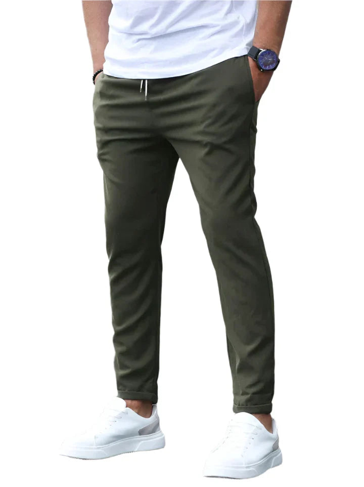 BRYNOUVELLE | PANTALON EN COTON STRETCH POUR HOMME