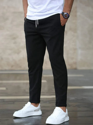 BRYNOUVELLE | PANTALON EN COTON STRETCH POUR HOMME