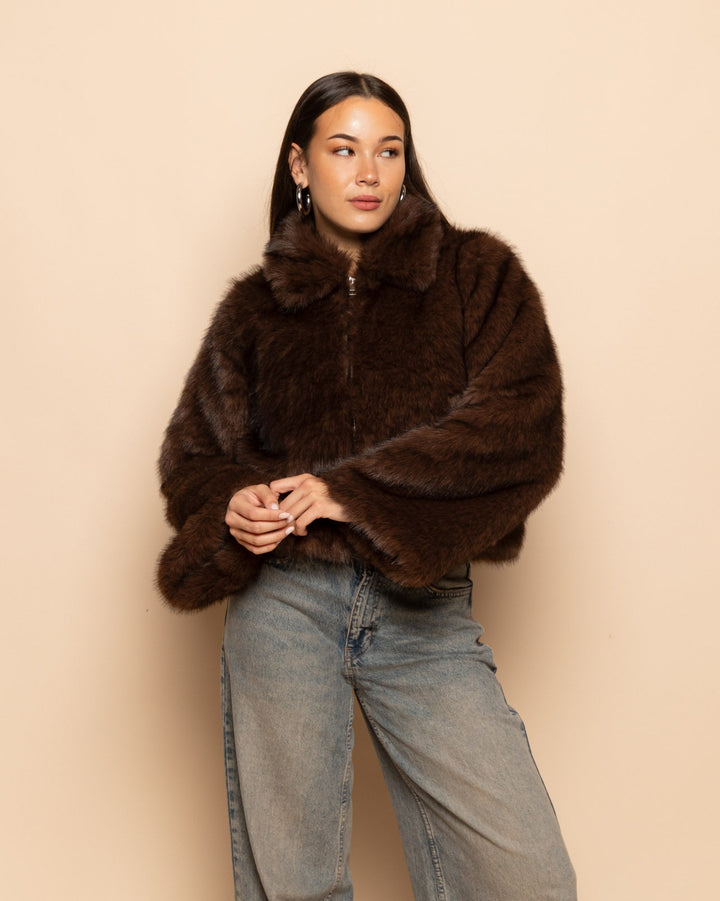 MANTEAU COURT EN FAUSSE FOURRURE MARRON FONCÉ