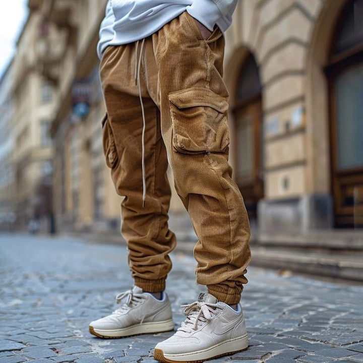 BRYNOUVELLE | PANTALON EN VELOURS CÔTELÉ À CORDON POUR HOMME