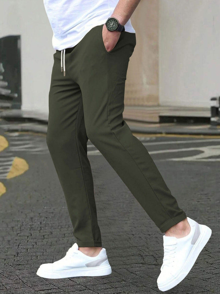 BRYNOUVELLE | PANTALON FUSELÉ POUR HOMME
